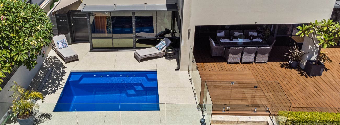 8-modern-pool-deck-ideas-and-materials-to-use-blogimage1