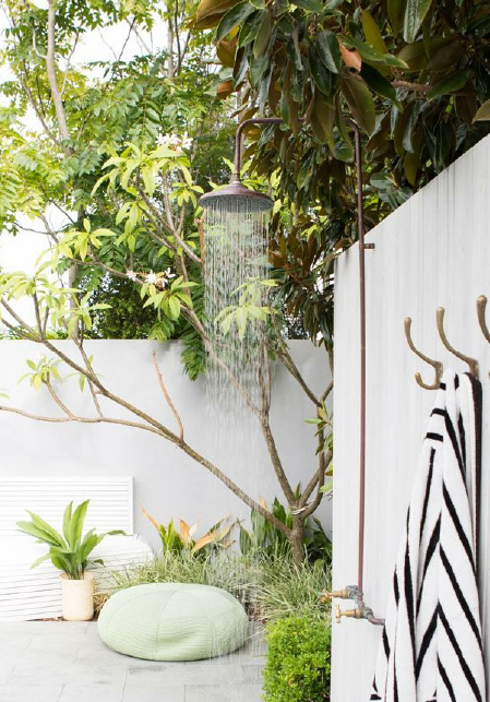 should-you-put-an-outdoor-shower-by-your-pool-blogimage2-m