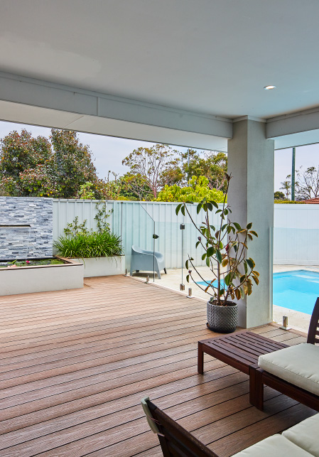 top-5-tips-for-pool-decking-options-and-design-banner-m